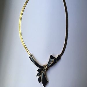 Vintage trifari necklace